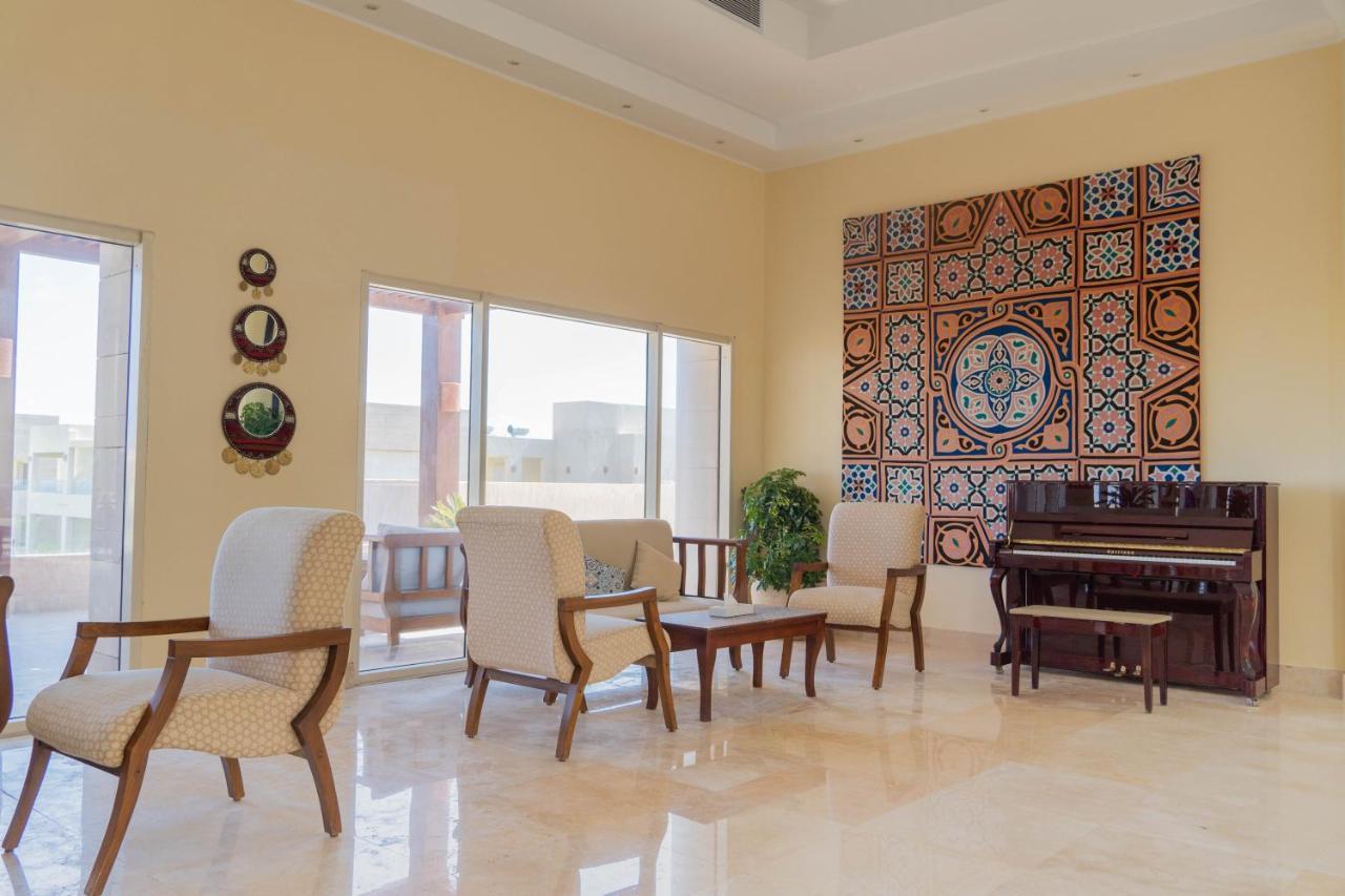 Caesar Bay Resort Mersa Matruh Exterior photo